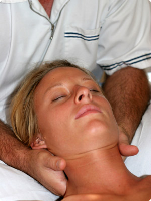Osteopaths Treat Headaches